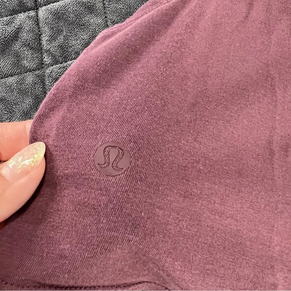 Lululemon Tank Top Women 6 Crop Cut Back Arctic Plum Muscle Tank Athletic BB - Picture 8 of 8